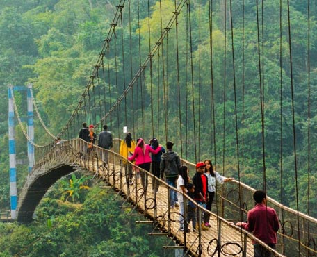 meghalaya tourism bus from guwahati airport